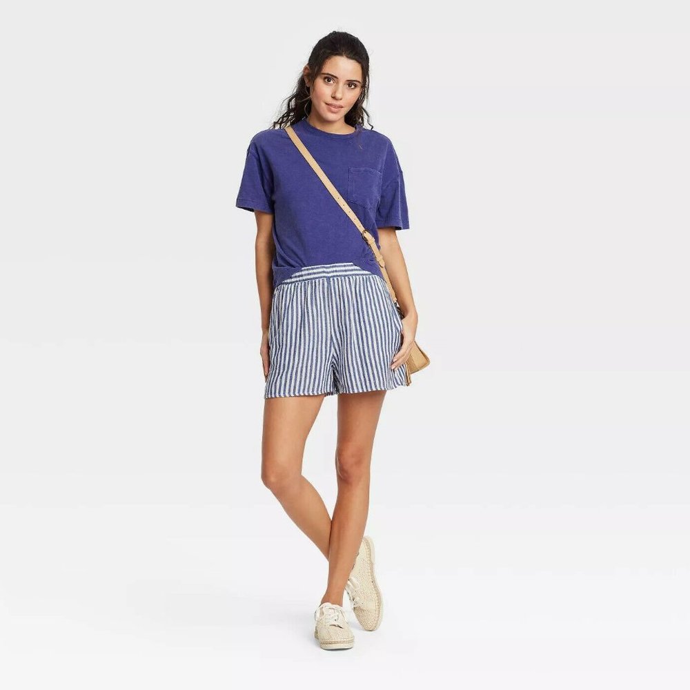 Women's High-Rise Pull-On Shorts - Universal Thread